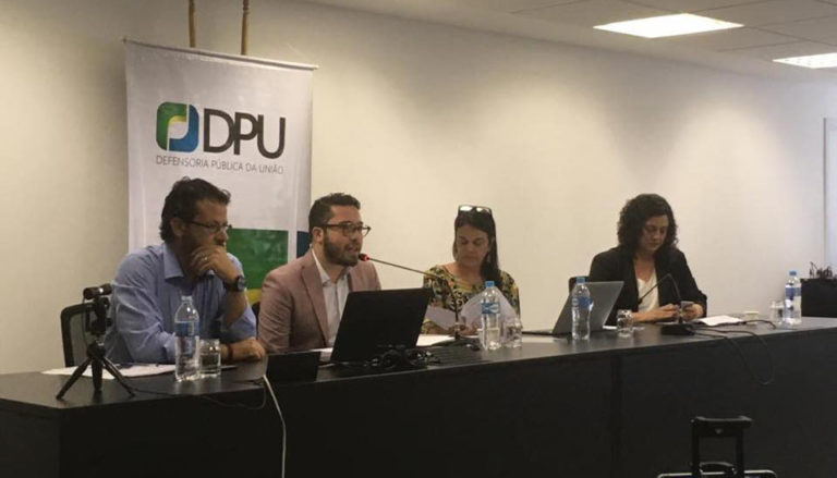 Democracia, conflitos fundiários e promoção dos direitos humanos